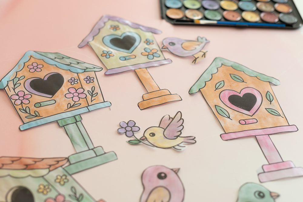 Bunte Vogelhäuschen zum Ausmalen & Aufkleben