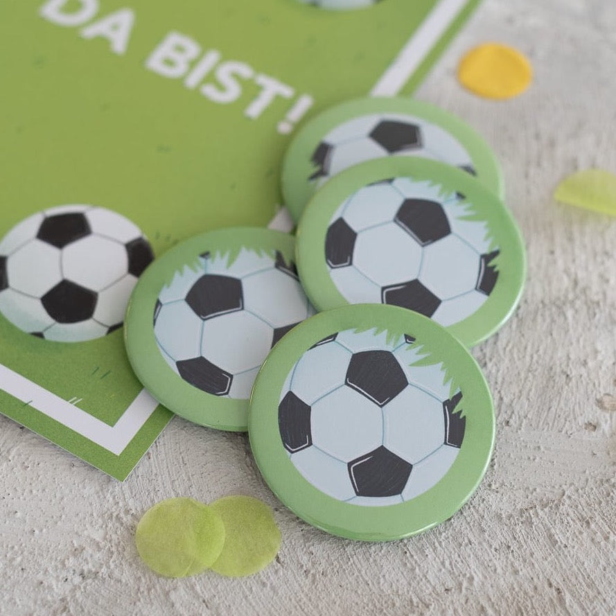 fussball mitgebsel set kaufen, sinnvolle mitgebsel fussball, papiertüten fussball, fussball gastgeschenke, fussball give away kaufen, fussball geschenke kaufen
