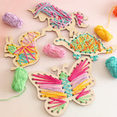 Kreativer Fädelspaß Einhorn, Dino, Eichhörnchen und Schmetterling