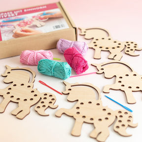 Bastelset – Kreativer Fädelspaß für den Einhorn-Geburtstag für 4 Kinder