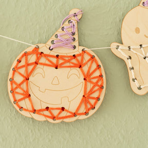 Kreativer Fädelspaß Halloween