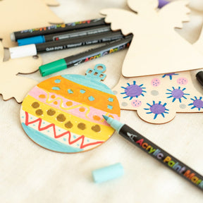 Kreatives Weihnachts-Set: 8 Holzanhänger & 12 Acrylstifte 🎄✨