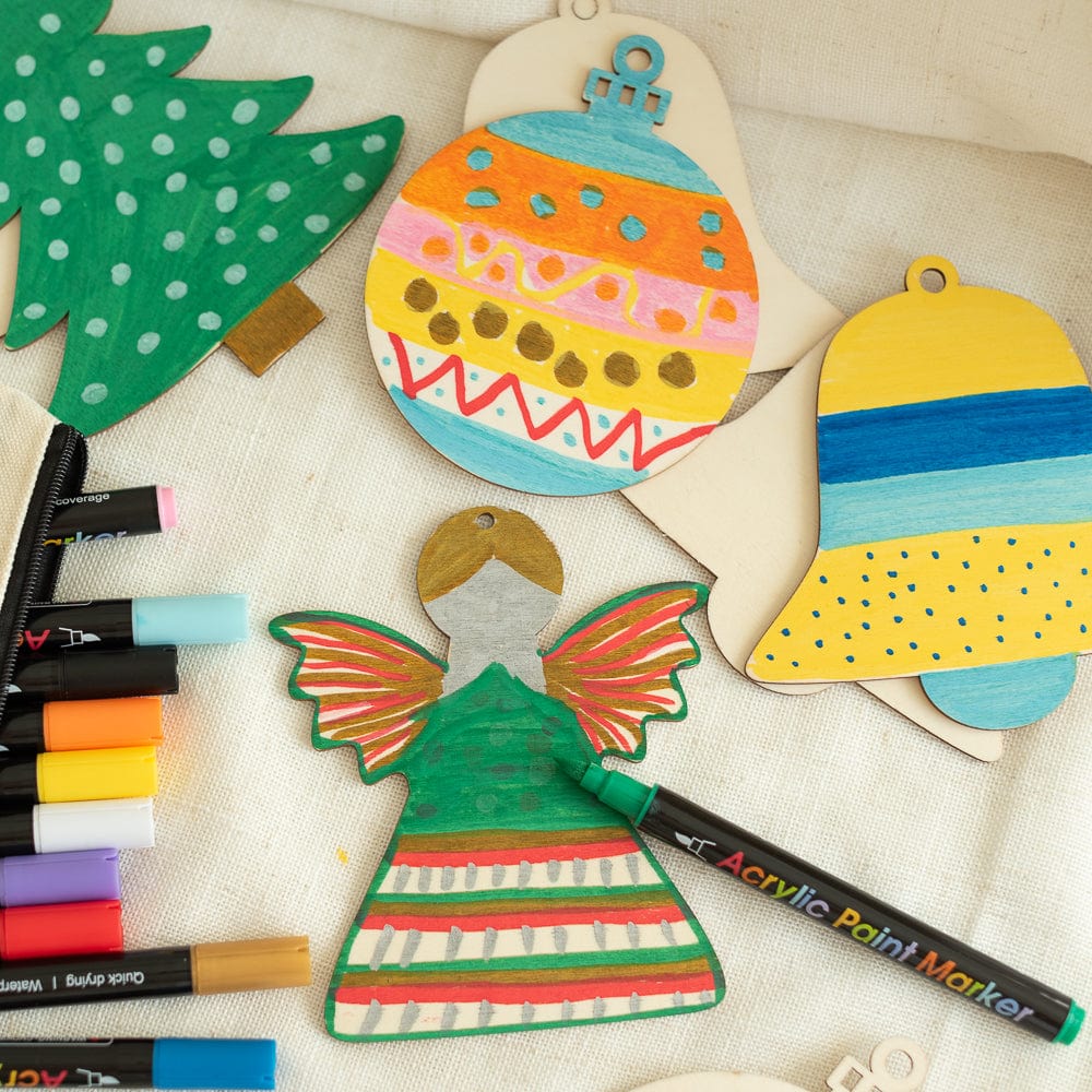 Kreatives Weihnachts-Set: 8 Holzanhänger & 12 Acrylstifte 🎄✨