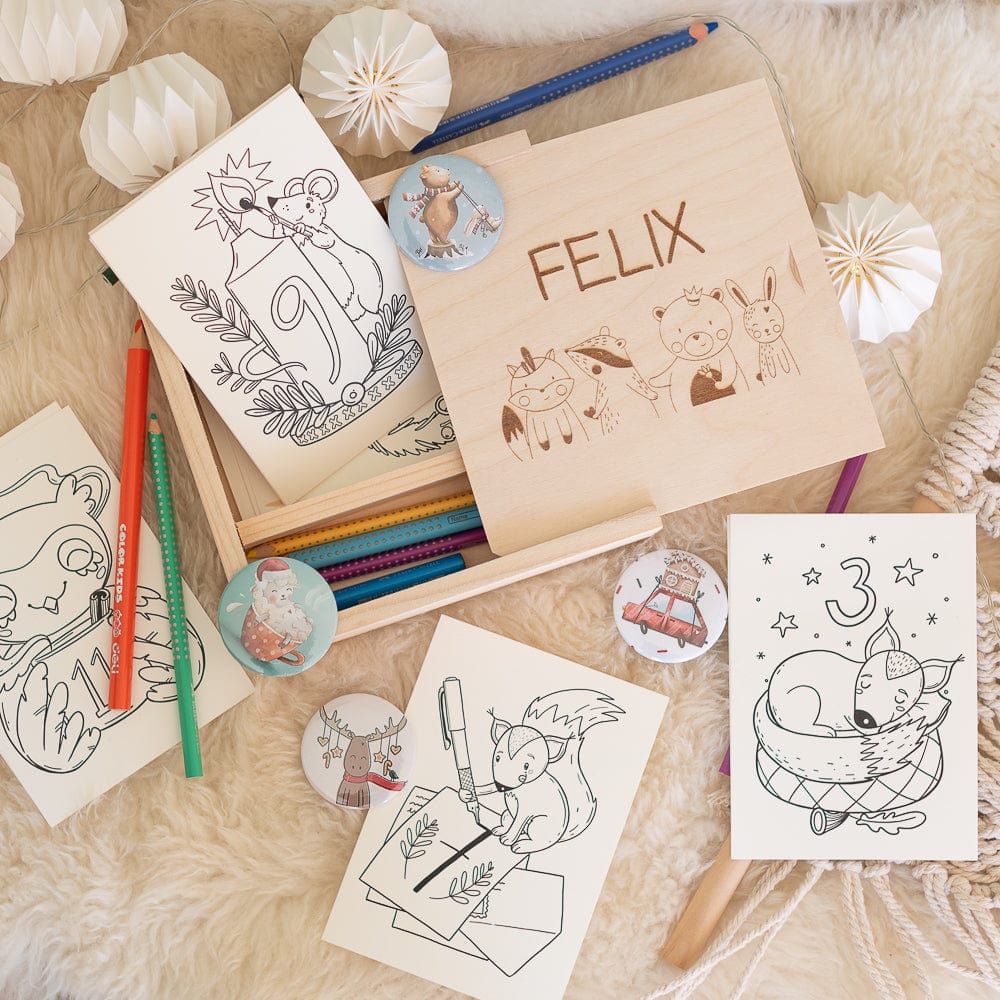 Personalisierter Adventskalender zum Ausmalen in einer Holzkiste