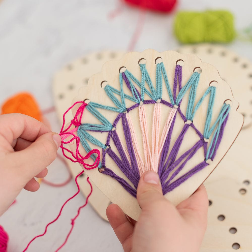 Meerjungfrauen-Bastelset – Dein kreativer Fädelspaß mit zauberhaften Muscheln!